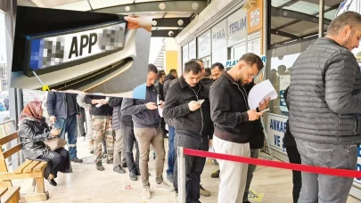 'APP' plaka kuyruğu