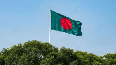 Bangladeş'te Trafik Kazası: Yolcu Otobüsü ile Tren Kaza Yaptı