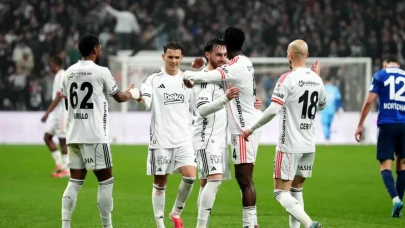 Beşiktaş, Kasımpaşa'yı deplasmanda 2-1 mağlup ederek galibiyet serisini sürdürdü.