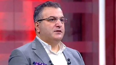 Cem Küçük'ün Yaşı ve Kariyeri Hakkında Şaşırtıcı Detaylar Ortaya Çıktı!