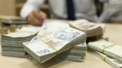 Emekli Bayram İkramiyesi Miktarı Artacak mı, Yeni Ödeme Tarihi Belli Oldu mu?