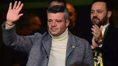 Fenerbahçe'de Transfer Çalışmaları ve Yönetim Krizi Hız Kazanıyor!