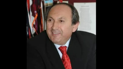 Türk edebiyatının önemli isimlerinden biri olan Feridun Fazıl Özsoy'un hayatı hakkında merak edilenler!
