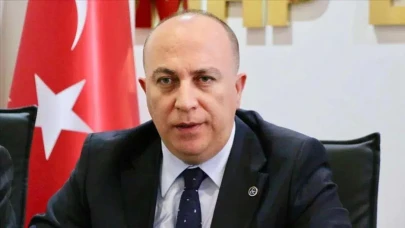 CHP'nin Kocaeli Milletvekili İzzet Ulvi Yönter, neden istifa etti ve hangi partiye geçti?