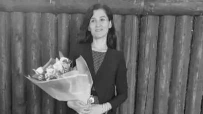 Öğretmen Fatma Nur Çelik'e bıçaklı saldırıda bulunan öğrencinin kimliği belirlendi! Olay, okulda nasıl gerçekleşti? Öğrenci miydi?