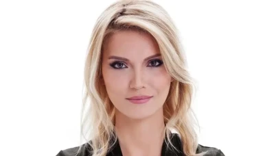 Ünlü sunucu Pelin Çift'in Kökeni ve Yaşı Sır Gibi Saklanıyor! İşte Sunucunun Programları...