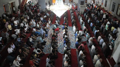 RAMAZAN BAYRAMI NAMAZI KILINIŞI || Bayram Namazı Kaç Rekat, Nasıl Kılınır Diyanet?