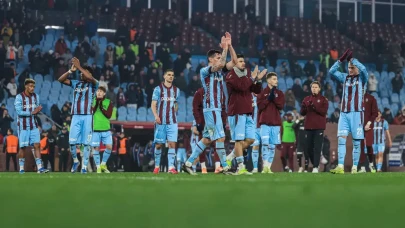 Trabzonspor'un Önemli Zaferi Sonrası Fatih Tekke'den Taraftarlara Teşekkür Mesajı