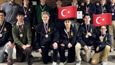 Türk Öğrenciler, Amity Üniversitesi'ne İkinci Sırayı Getirdi!