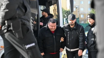 Ünlü İsimler Uyuşturucu Operasyonunda Tutuklandı: 14 Kişi Mahkemeye Çıkarıldı