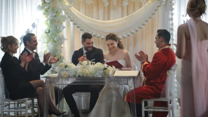 VELİAHT DİZİSİ BÜYÜK SÜRPRİZ İLE SONA ERDİ! Zülfikar ve Timur'un Akıbeti Şaşkınlık Yarattı, İzleyiciler Finalde Büyük Heyecan Yaşadı!