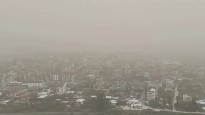 Antalya'da atmosferdeki toz oranı arttı, vatandaşlar endişeli!