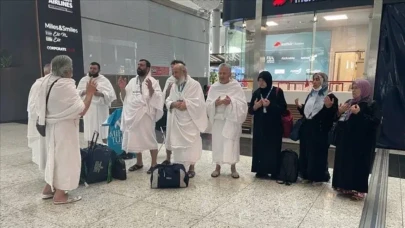 Sakarya'da Bin 500 TL karşılığında umre vaadi dolandırıcılığı: Mağdurlar hayal kırıklığına uğradı!