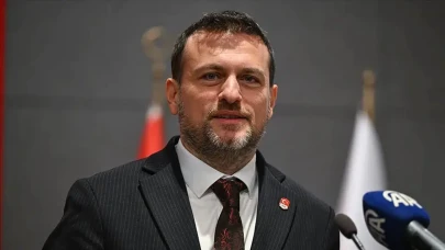 Veli Ozan Çakır: Yaşamı ve KariyeriTürk iş insanı Veli Ozan Çakır'ın sıra dışı başarı hikayesi