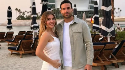 Esra Erol'un kardeşi Eda Erol, bebek sahibi oldu! Küçük oğlunu ilk kez kucağına aldı.