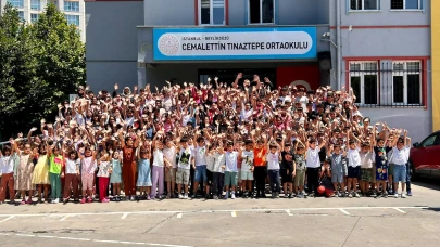 TÜGVA Yaz Okulu, İstanbul da 150 Bin Öğrenci Kaydıyla İstanbul’a Damga Vurdu