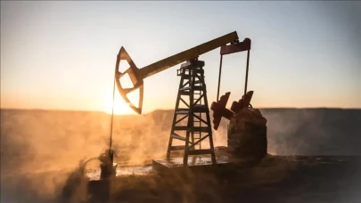 Trump’ın İran hamlesi sonrası Brent ve WTI geriledi