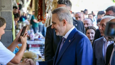 Bakan Fidan'dan Diyarbakır esnaflarını ziyaret
