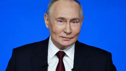 Putin, Orta Afrika Cumhuriyeti Cumhurbaşkanı Touadera'yı tebrik etti