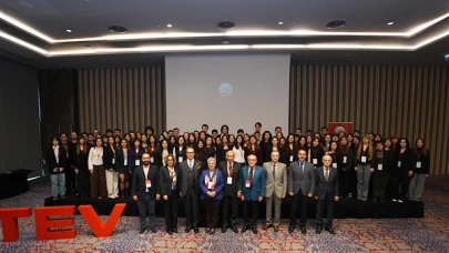 TEV, Üstün Başarı Bursu ile gençleri desteklemeye devam ediyor