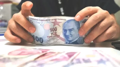 Emeklilere Yeni Müjde: Hayatlarını Değiştirecek 30 Bin TL'lik Ek Ödeme İmkanı Geliyor!