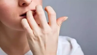 Tırnak Yeme Orucu Bozar mı? İslam Alimlerinin Farklı Görüşleri
