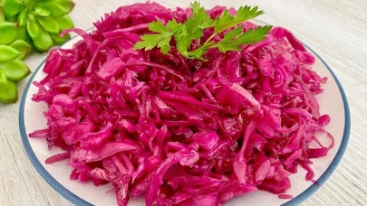 Lokanta usulü Mor Lahana Turşusu nasıl yapılır? Aşçıların sır gibi sakladığı tarif