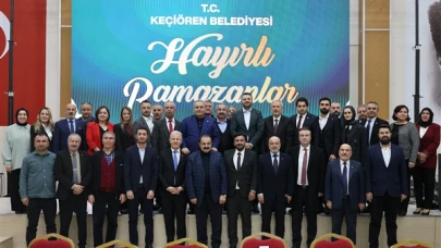 Çorumlu vatandaşlarla bir araya gelen Özarslan, iftar programında buluştu