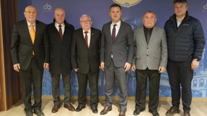 Marmara Balkan Göçmen Dernekleri Federasyonu Başkanı, Başkan Sarıkurt'u ziyaret etti!