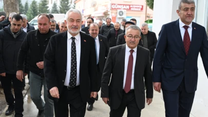Başkan Başdeğirmen, Aksu ilçesine nezaket ziyaretinde bulundu