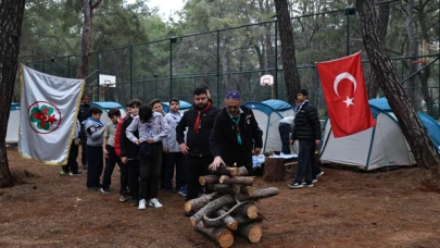 Antalya Büyükşehir Belediyesi tarafından düzenlenen izci kaynaşma kampı renkli görüntülere sahne oldu!
