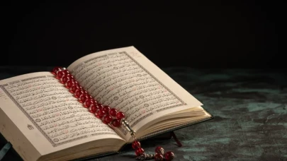 Ramazan'da Teravih Namazı ve Dualar Önemli! Cennet Kapıları Açılır, Cehennem Kapıları Kapanır