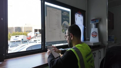 Çayırova'da Atık Geri Dönüşüm Merkezi Vatandaşlara Ödüller Kazandırıyor