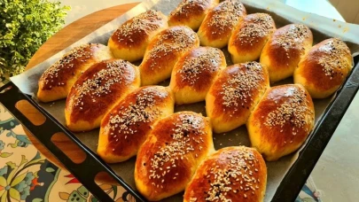 Pastacıların Gizemli Formülü Ortaya Çıktı: Bayatlamayan Puf Poğaça Tarifi!