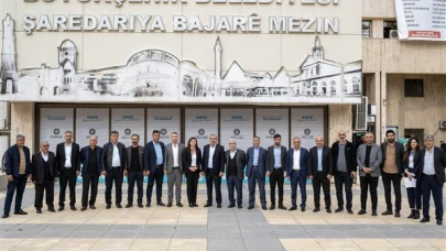 Eş Başkan Bucak, Sur Mahalle Muhtarlarıyla Toplantı Gerçekleştirdi