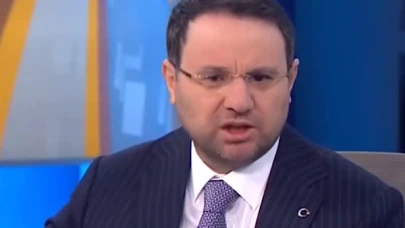 Gürlek, TDT Genel Sekreteri Ömüraliyev’i kabul etti