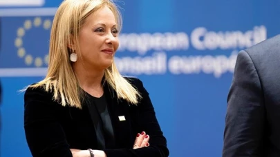İtalya Başbakanı Meloni, Babalar Günü için Anlamlı Mesaj Verdi