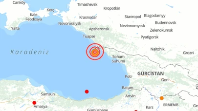 Karadeniz Bölgesi'nde Gerçekleşen Deprem Sonrası Vatandaşlar Endişeli