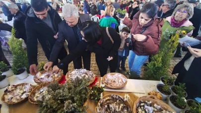 Salihli'de Yeni Bir Tohum Takas Merkezi Hizmete Girdi