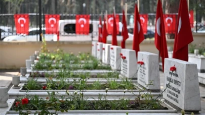 Manisa'da, Çanakkale Zaferi şehitleri için anlamlı bir tören düzenlendi