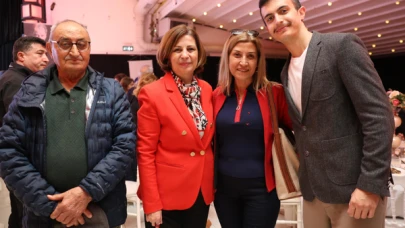 Ünlüce, gaziler ve şehit aileleriyle bir araya geldiği iftar yemeğinde duygusal anlar yaşandı!