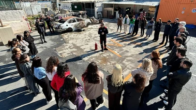 Maltepe'de Yangınla Mücadele Eğitimi Alındı