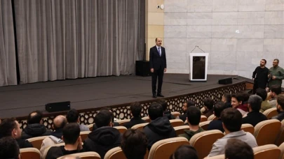 Başkan Altay, çalışanlarla bir toplantı gerçekleştirdi