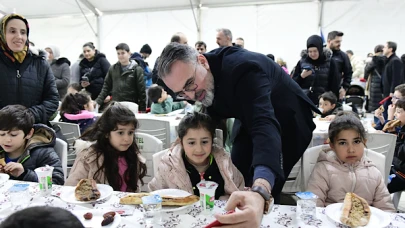 Kestel'de minikler, tekne üzerinde oruç tutarak Ramazan'ı coşkuyla karşıladılar!