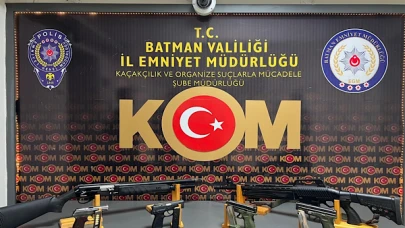 Batman İl Emniyet Müdürlüğü ekipleri, şehirde gerçekleştirilen operasyonla 4 firariyi yakaladı!