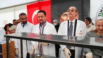 Başkan Beşikcioğlu, Ramazan ayında düzenlenen iftar programında vatandaşları yalnız bırakmadı