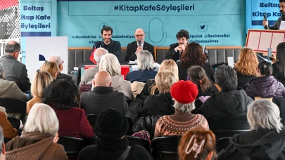 Beşiktaş’ta Çanakkale Zaferi üzerine yapılan söyleşi büyük ilgi gördü