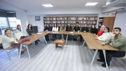 Konak Belediyesi, konuşma kulüpleri için kayıtlara devam ediyor, hemen sen de katıl!