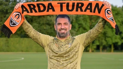 Galatasaray Taraftarını Mutlu Edecek Cevap: Arda Turan Dünyanın En İyisi!
