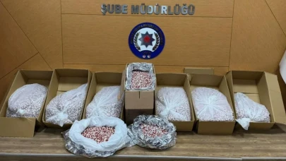 İzmir'de Polis, 356 bin adet uyuşturucu hapı ele geçirdi!